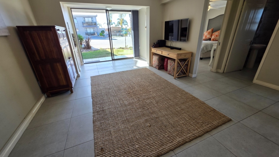 2 Bedroom Property for Sale in Hartenbos Central Western Cape